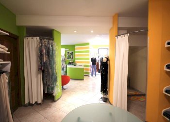 Foto 18 - Locale Commerciale Via Giovanola
 
51, Cannobio - foto 18