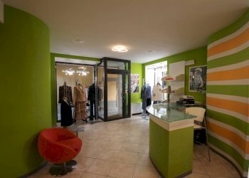 Foto 19 - Locale Commerciale Via Giovanola
 
51, Cannobio - foto 19