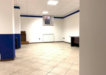 Foto 8 - Office Via Carcano, Varese - photo 8