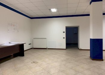 Foto 9 - Office Via Carcano, Varese - photo 9