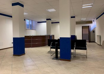 Foto 10 - Office Via Carcano, Varese - photo 10