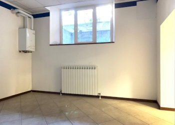 Foto 12 - Office Via Carcano, Varese - photo 12