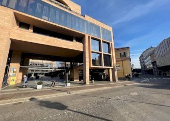 Foto 2 - Ufficio P.zza XX Settembre, Varese - foto 2