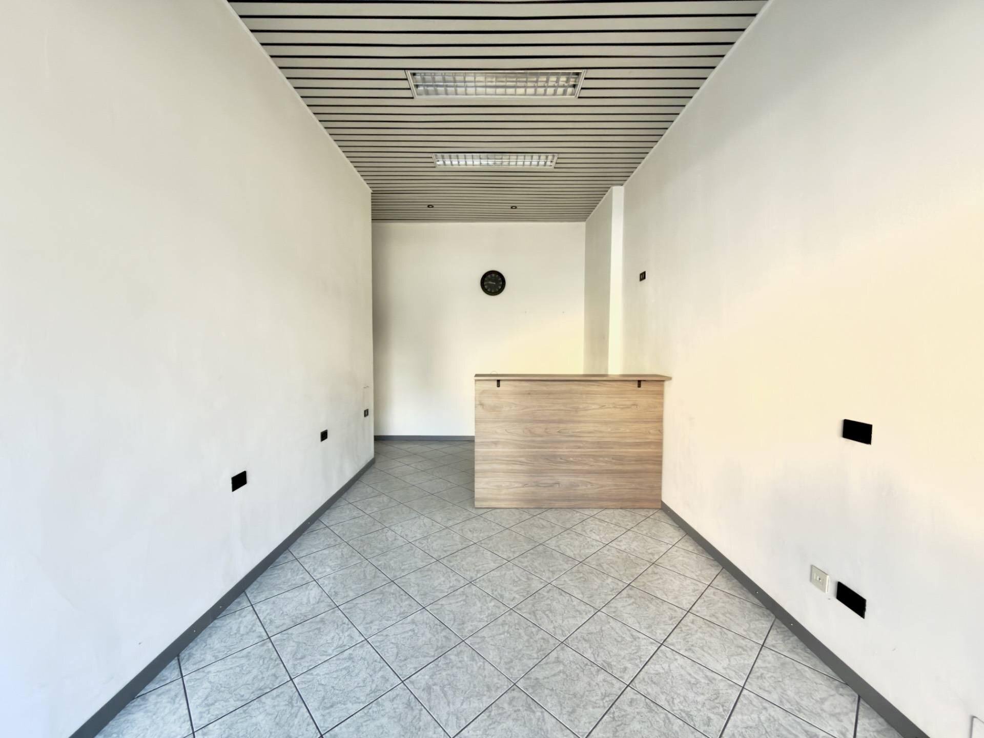 Foto 3 - Office Viale Valgana, Varese - photo 3