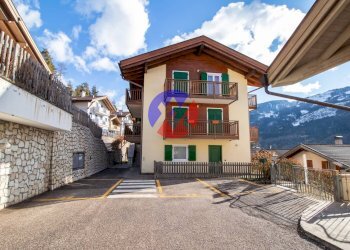 Foto 2 - Trilocale Via Roe
 
20, Panchià - foto 2