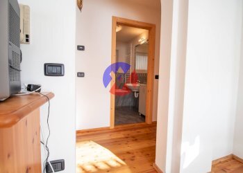 Foto 14 - Trilocale Via Roe
 
20, Panchià - foto 14