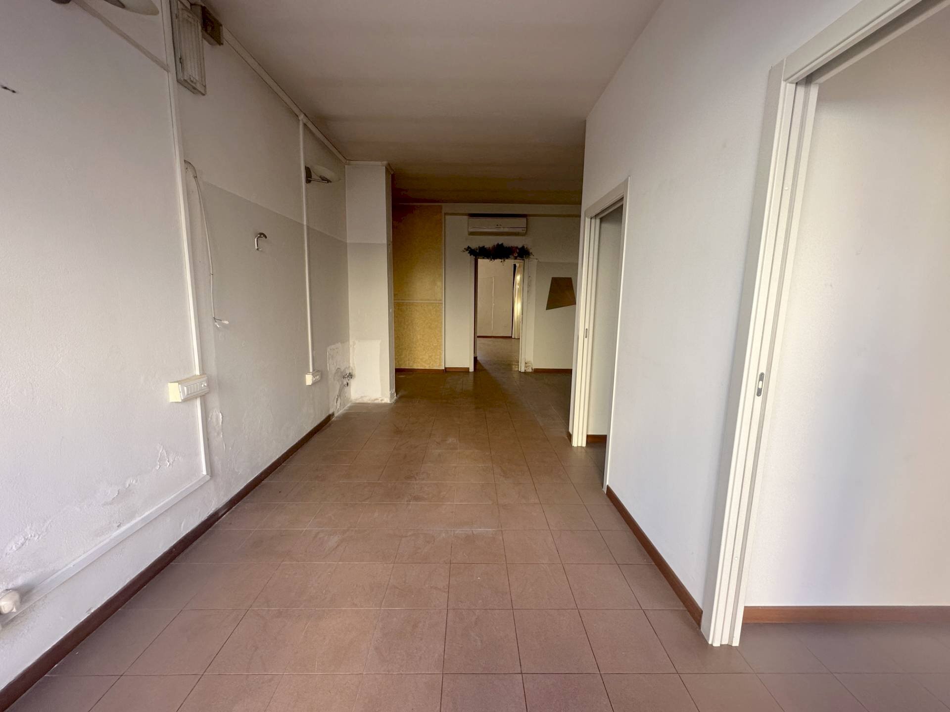 Foto 2 - Locale Commerciale Calcinaia - foto 2