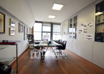 Foto 1 - Ufficio Viareggio - foto 1