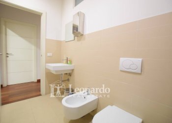 Foto 31 - Ufficio Viareggio - foto 30