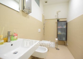 Foto 32 - Ufficio Viareggio - foto 31