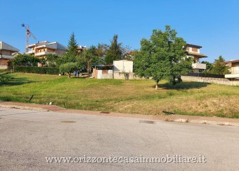 Foto 4 - Terreno edificabile Folignano - foto 4