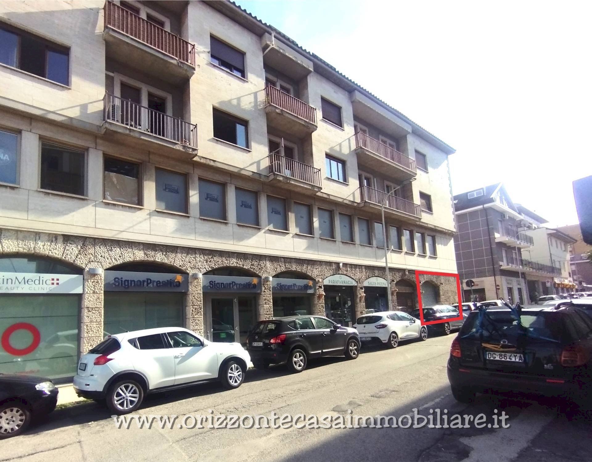 Foto 2 - Commercial Premises Ascoli Piceno - photo 2