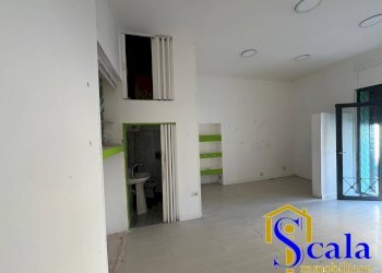 Foto 5 - Locale Commerciale via de gasperi, Santa Maria Capua Vetere - foto 5