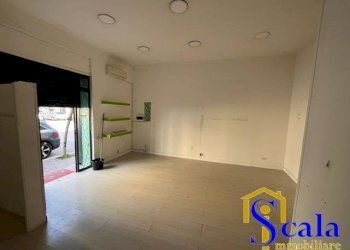 Foto 6 - Locale Commerciale via de gasperi, Santa Maria Capua Vetere - foto 6