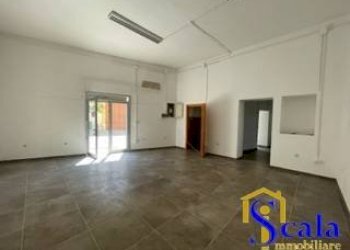 Foto 2 - Locale Commerciale Santa Maria Capua Vetere - foto 2