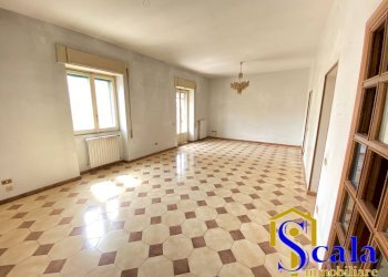 Foto 2 - Trilocale via merano, Santa Maria Capua Vetere - foto 2