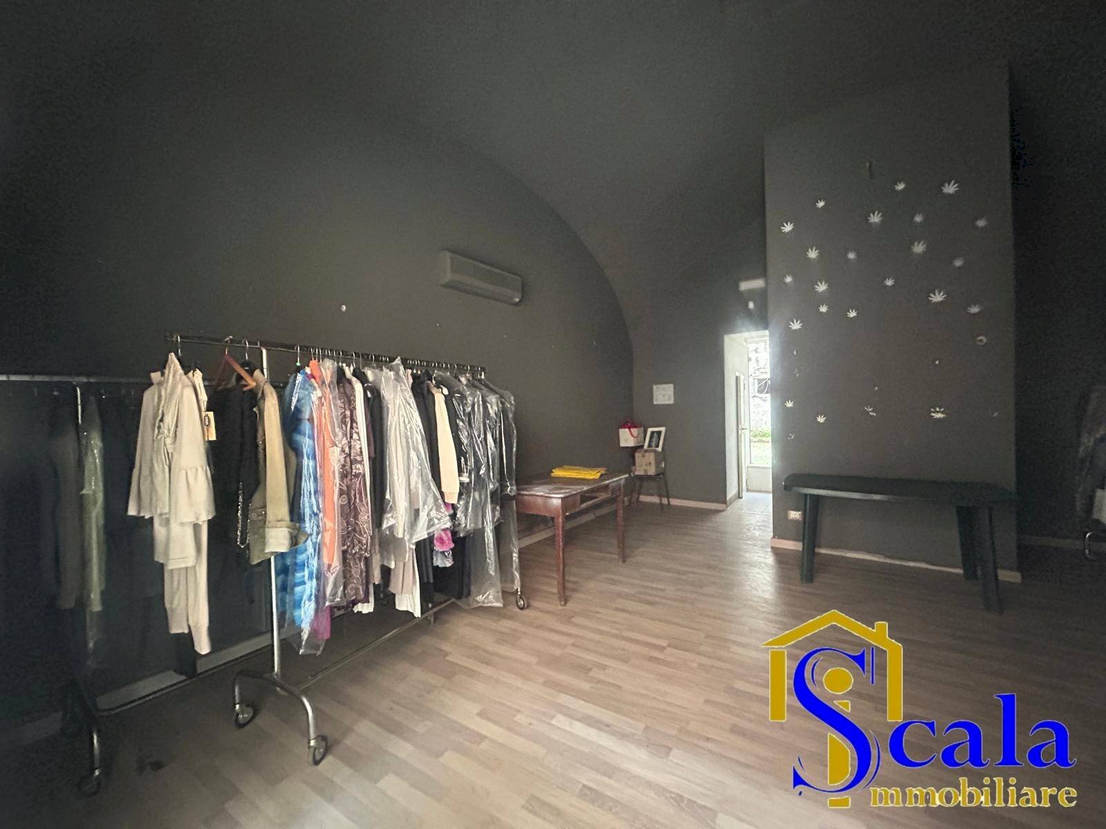 Foto 1 - Locale Commerciale Vitulazio - foto 1