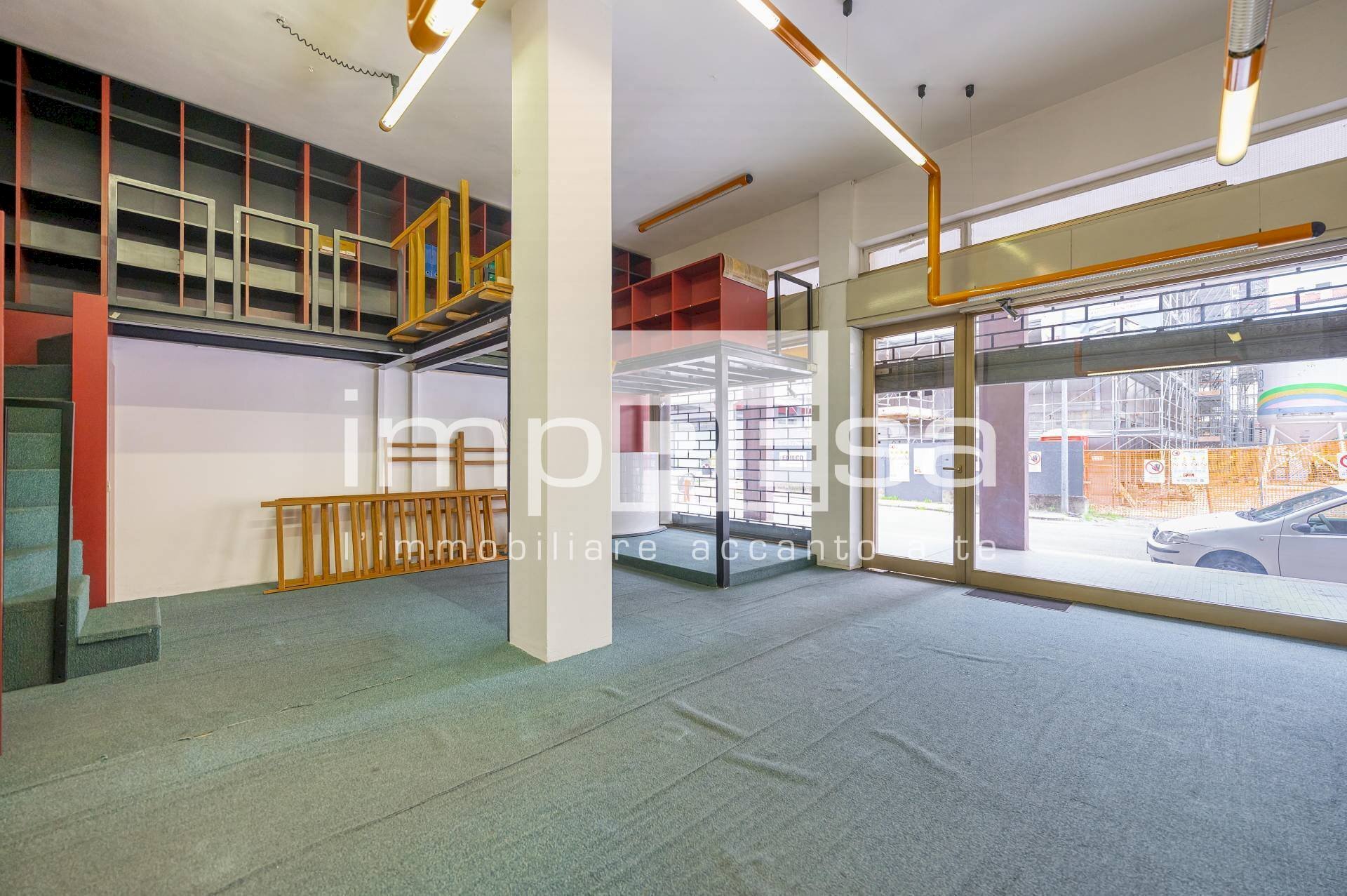 Foto 1 - Commercial Premises VIA CADORE
 
6, Conegliano - photo 1