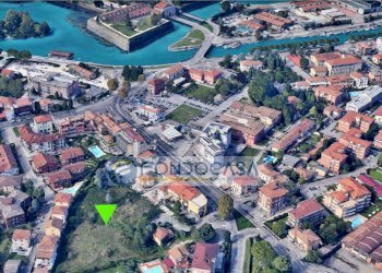 Foto 11 - Trilocale viale venezia, Peschiera del Garda - foto 10