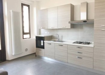 Foto 3 - Two-room apartment Via Ottaviano Vimercati
 
16, Milano - photo 3