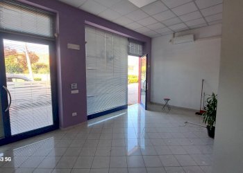 Foto 1 - Locale Commerciale Città Sant'Angelo - foto 1