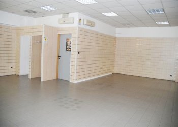 Foto 3 - Shop via ronzinella, Mogliano Veneto - photo 3