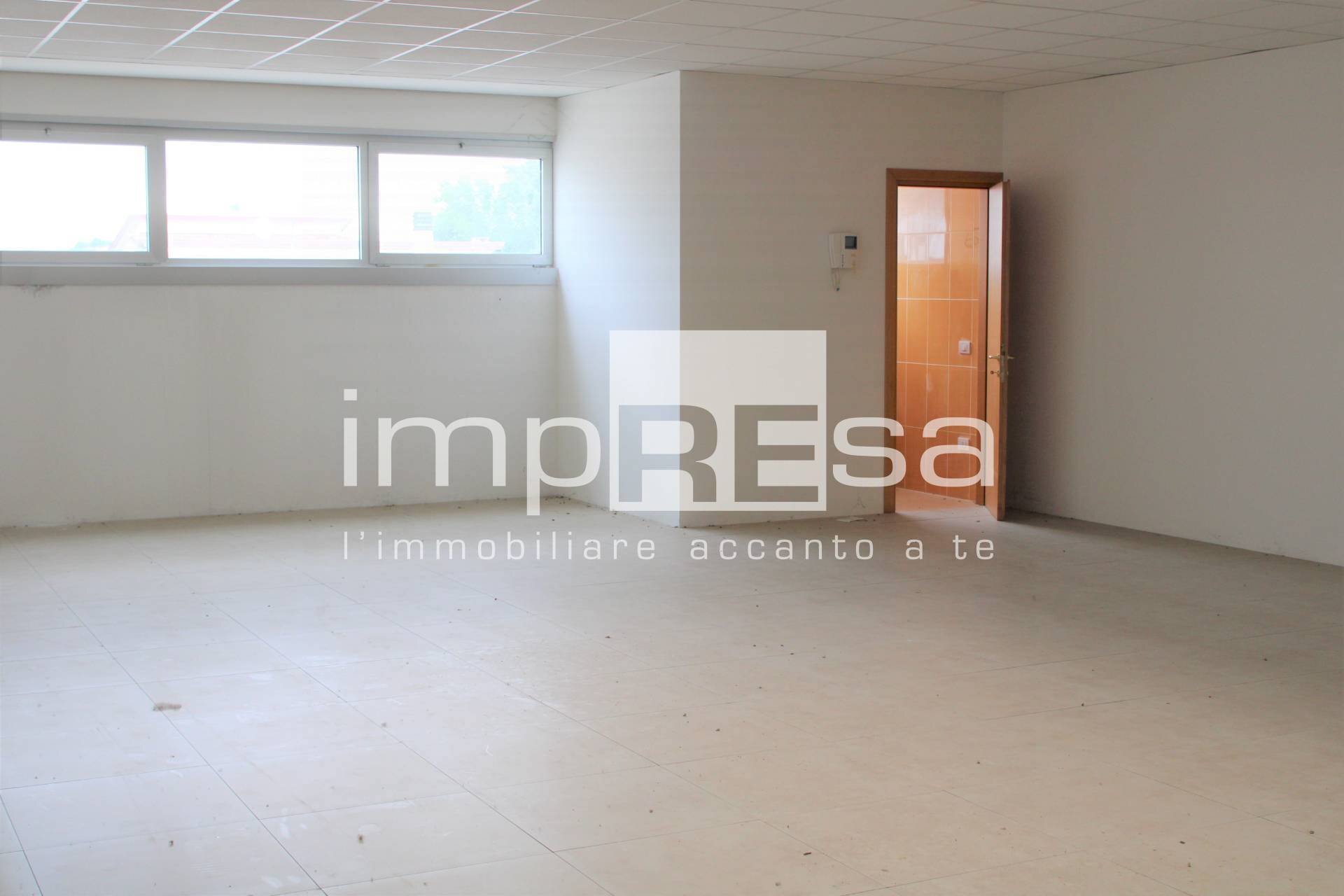 spazi interni - Ufficio via Leonardo da Vinci, Mogliano Veneto - foto 3