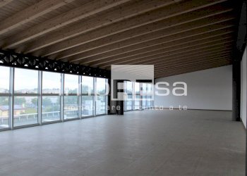 ufficio open space - Ufficio via Leonardo da Vinci, Mogliano Veneto - foto 7