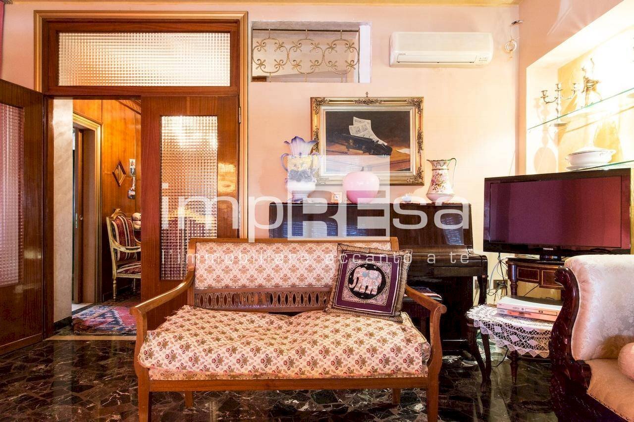 Salone - Appartamento via Mestrina
 
40, Venezia - foto 2