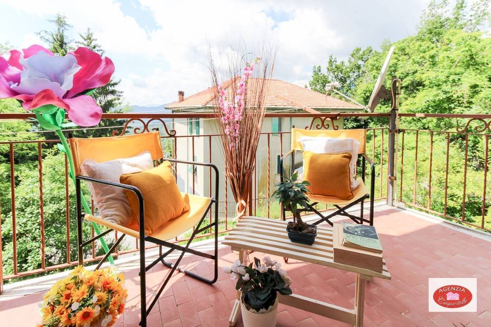 Balconata - Trilocale Loc. Reverdita
 
14, Stella - foto 2