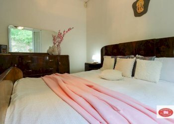 Comune matrimoniale - Trilocale Loc. Reverdita
 
14, Stella - foto 10