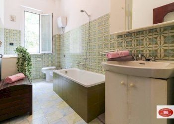 Bagno - Trilocale Loc. Reverdita
 
14, Stella - foto 15