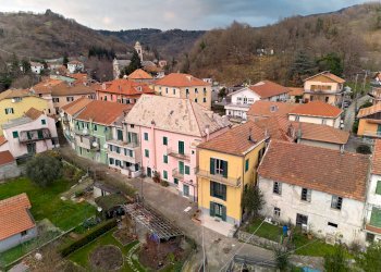La casa con ingresso indipendente - Casa indipendente Centro Storico e Via G. B. Parodi
 
25, Stella - foto 10