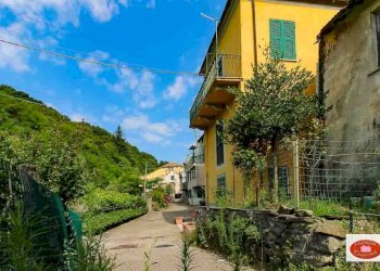 La casa con vista borgata - Casa indipendente Centro Storico e Via G. B. Parodi
 
25, Stella - foto 1