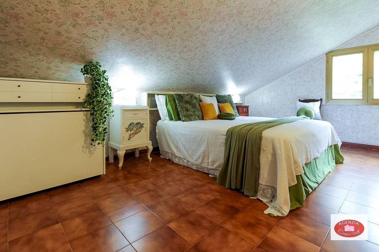 Camera matrimoniale - Attico Loc. Rocca
 
5, Stella - foto 1