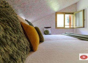 Camera matrimoniale - Attico Loc. Rocca
 
5, Stella - foto 9