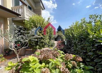 Foto 23 - Villa a Schiera Barga - foto 23