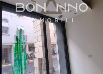 Foto 5 - Commercial Premises via j da ponte
 
15, Bassano del Grappa - photo 5