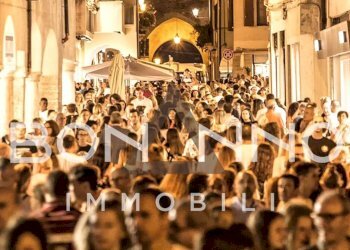 Foto 7 - Commercial Premises via j da ponte
 
15, Bassano del Grappa - photo 7