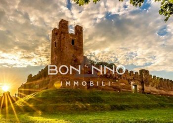 Foto 3 - Commercial Premises piazza giorgione, Castelfranco Veneto - photo 3