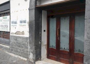 Foto 2 - Locale Commerciale piazza piediterra
 
1, Ottaviano - foto 2