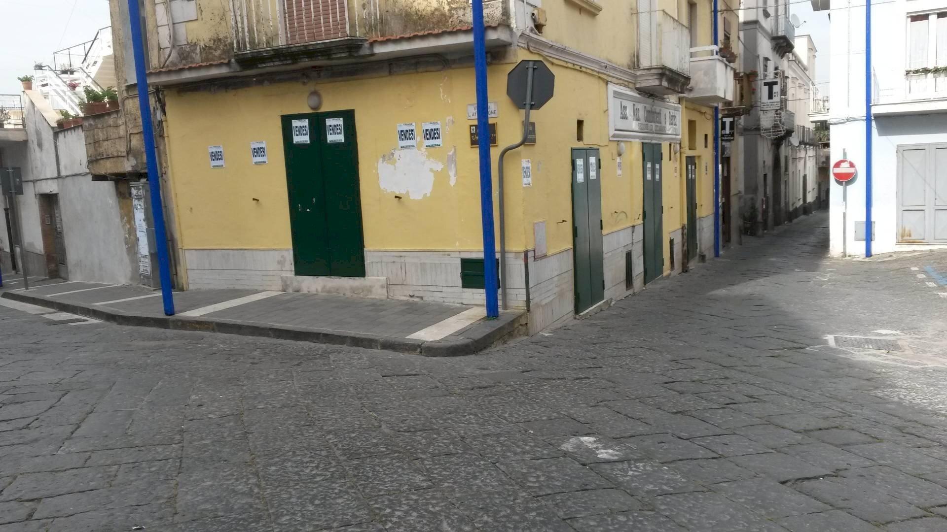 Foto 3 - Commercial Premises Piazza San Francesco
 
1, Ottaviano - floor plans 1