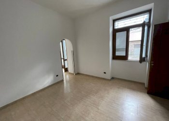 Foto 10 - Trilocale Via Municipio
 
10, Ottaviano - foto 10