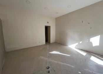 Foto 3 - Locale Commerciale Corso Umberto
 
8, Ottaviano - foto 3