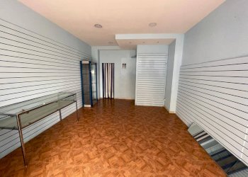 Foto 1 - Locale Commerciale Via Roma
1, Ottaviano - foto 1