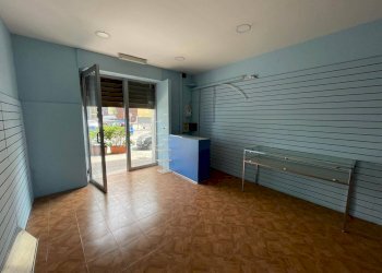 Foto 2 - Locale Commerciale Via Roma
1, Ottaviano - foto 2