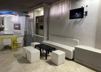 Foto 5 - Locale Commerciale Viale Elena
 
18, Ottaviano - foto 5