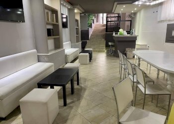 Foto 6 - Locale Commerciale Viale Elena
 
18, Ottaviano - foto 6