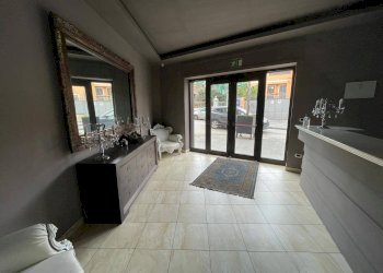 Foto 10 - Locale Commerciale Viale Elena
 
18, Ottaviano - foto 10