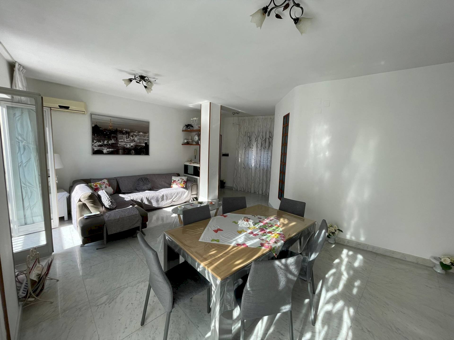 Foto 1 - Appartamento Piazza S. Francesco
 
10, Ottaviano - foto 1